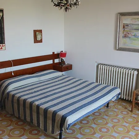 Nyaraló Holiday Bella Numana